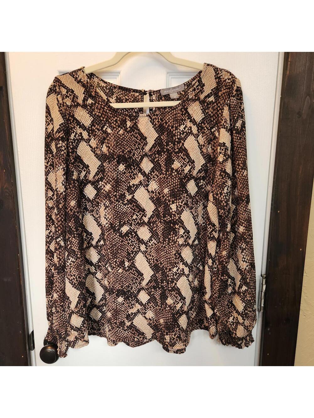 Peace & Pearls Women's Snakeskin Print Blouse - Size Medium